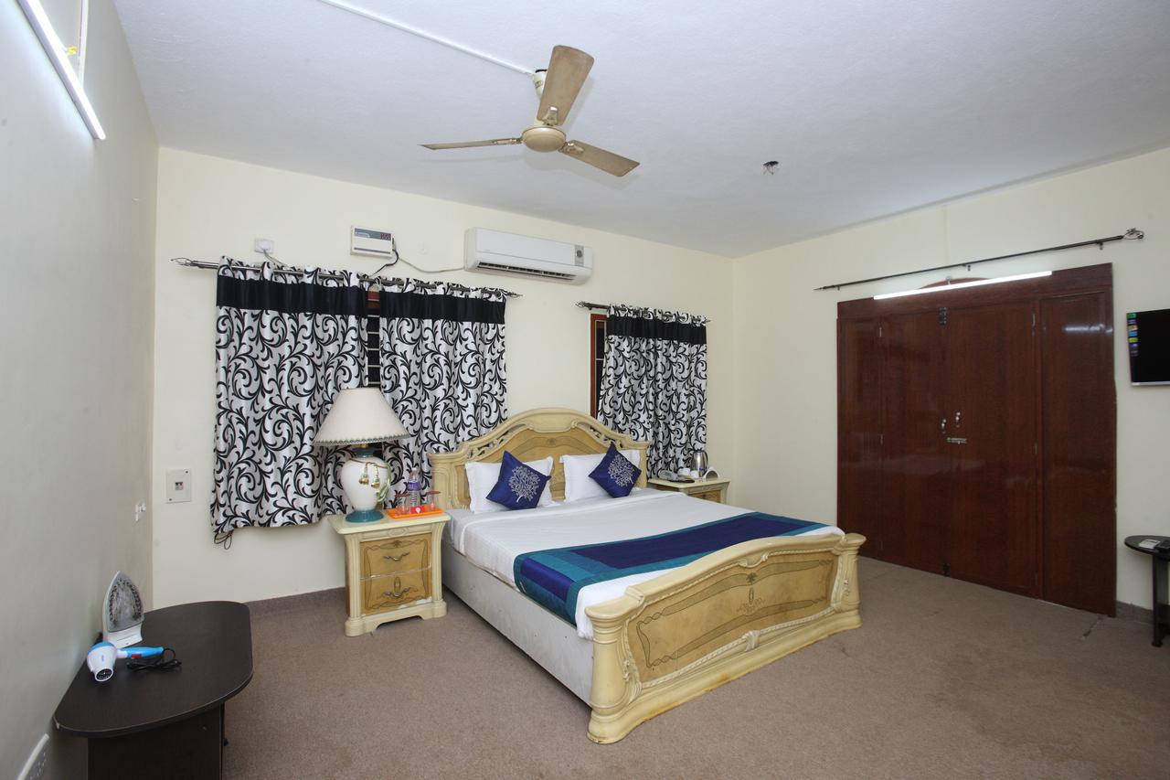 Oyo 935 Hotel Palkhee مومباي المظهر الخارجي الصورة