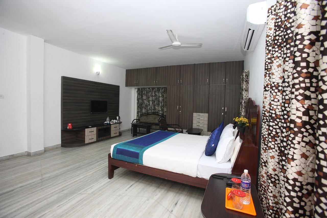 Oyo 935 Hotel Palkhee مومباي المظهر الخارجي الصورة