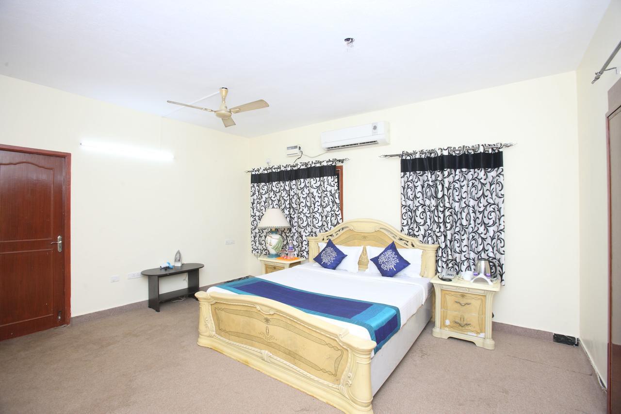 Oyo 935 Hotel Palkhee مومباي المظهر الخارجي الصورة